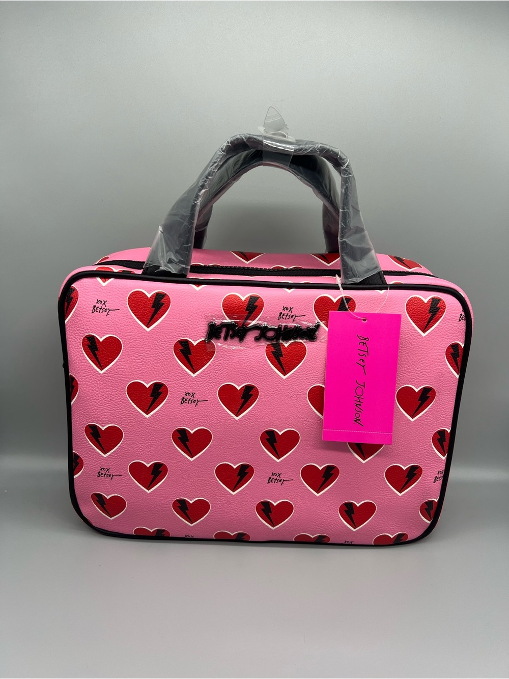 Betsey Johnson weekender cosmetics bag